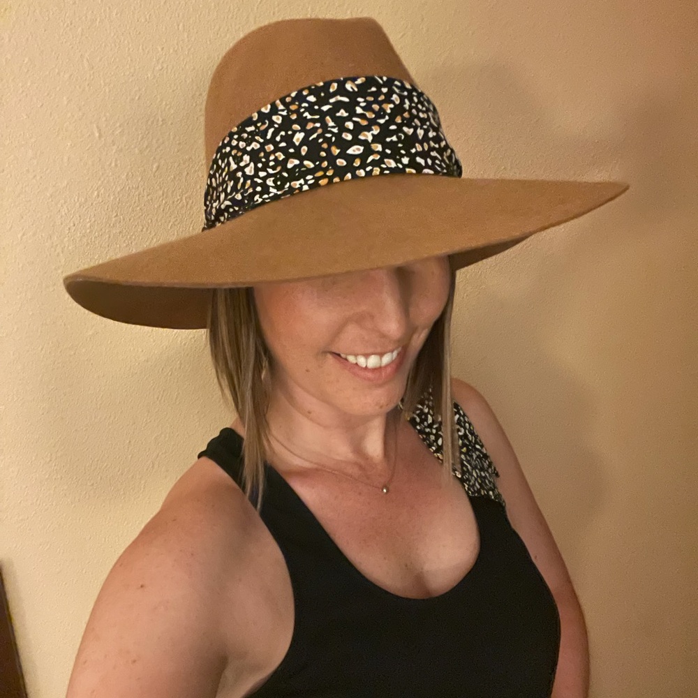 Meet your Posher, Christy